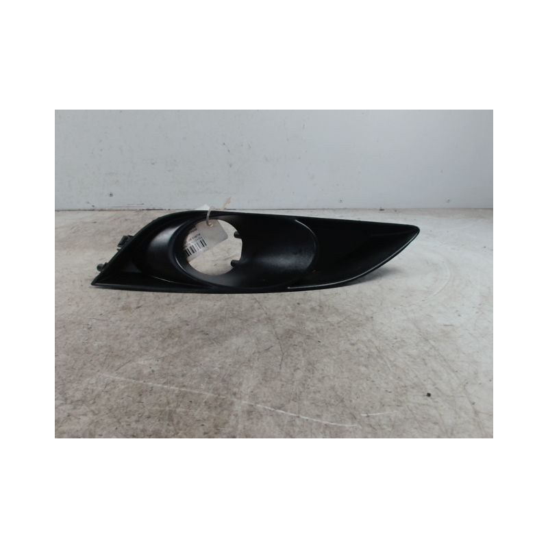 OBTURATEUR PHARE ADDITIONNEL PARE-CHOC AVD TOYOTA AURIS 2007-