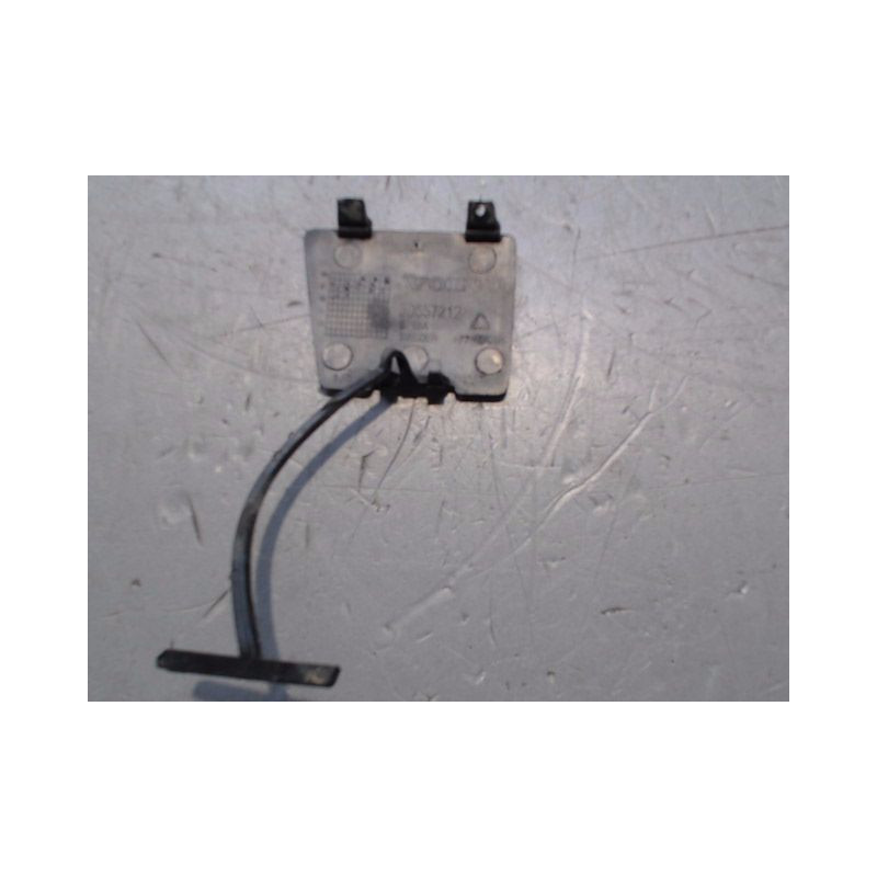 OBTURATEUR COUVRE CROCHET DE BOUCLIER AR VOLVO C30