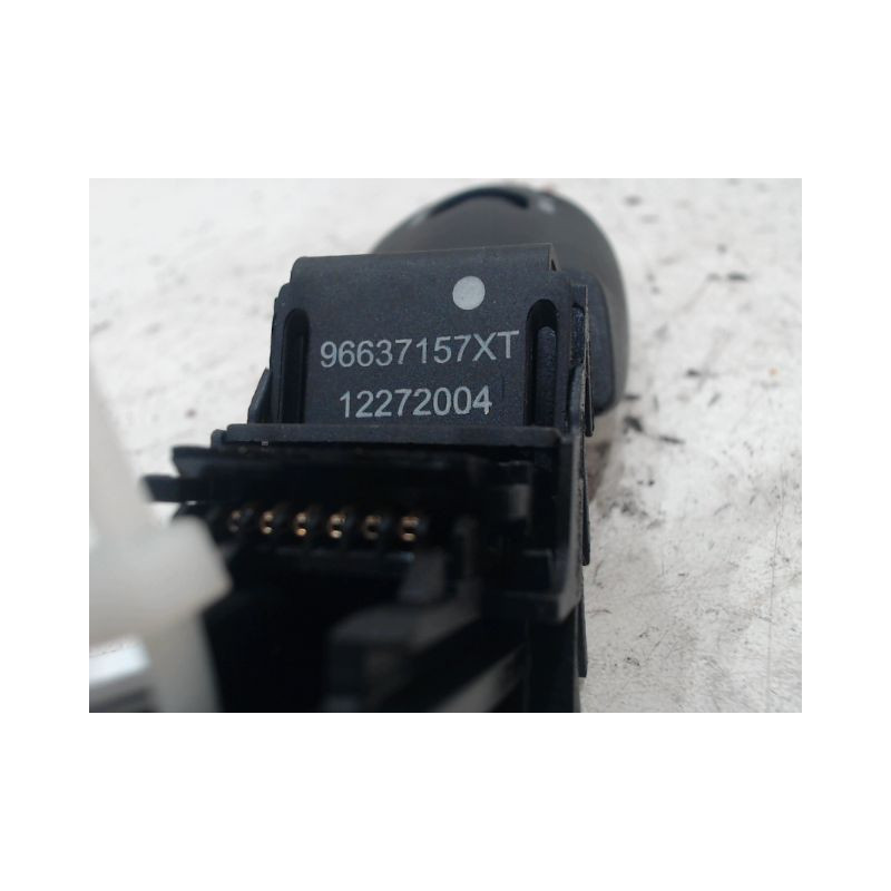 COMMANDE REGULATEUR/LIMITATEUR VITESSE PEUGEOT 3008