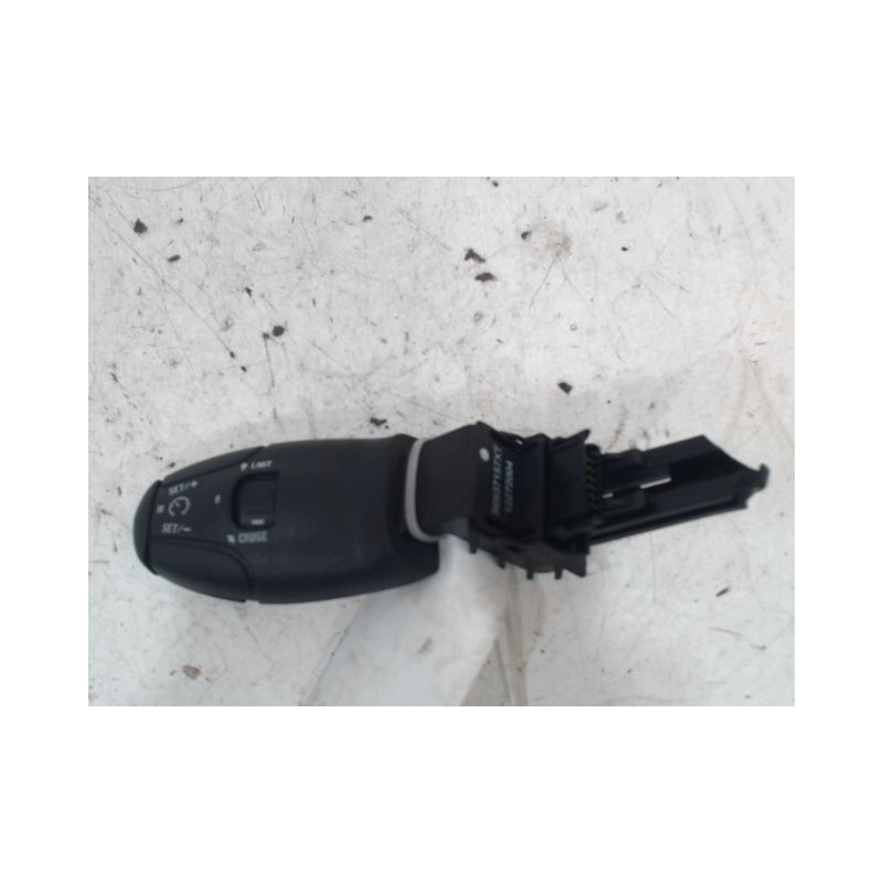 COMMANDE REGULATEUR/LIMITATEUR VITESSE PEUGEOT 208