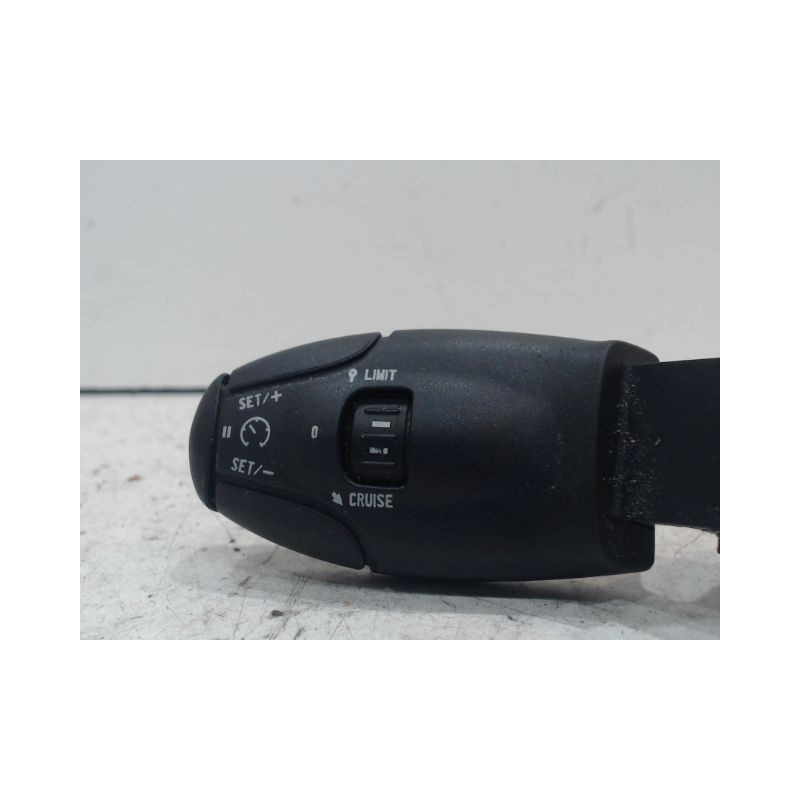 COMMANDE REGULATEUR/LIMITATEUR VITESSE PEUGEOT 3008