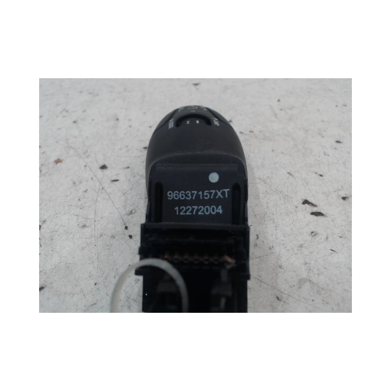 COMMANDE REGULATEUR/LIMITATEUR VITESSE PEUGEOT 3008