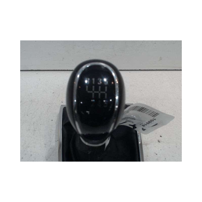 SELECTEUR DE VITESSE OPEL ASTRA 1.7 CDTI 