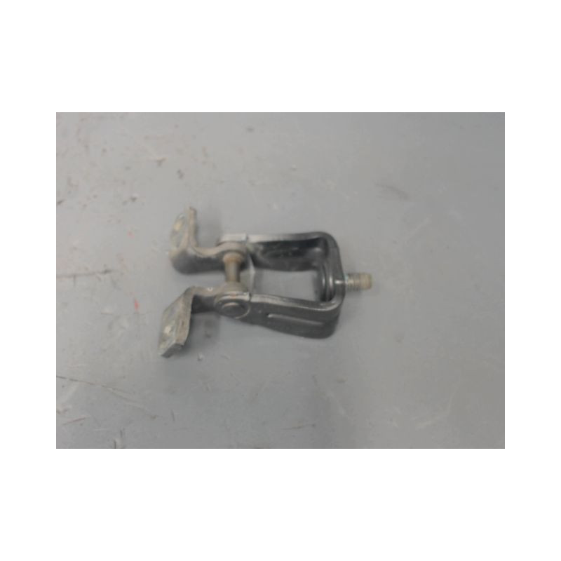 CHARNIERE HAYON D VOLKSWAGEN SCIROCCO