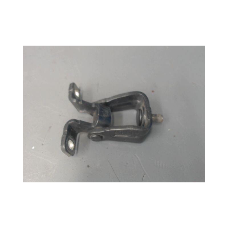 CHARNIERE HAYON G VOLKSWAGEN SCIROCCO