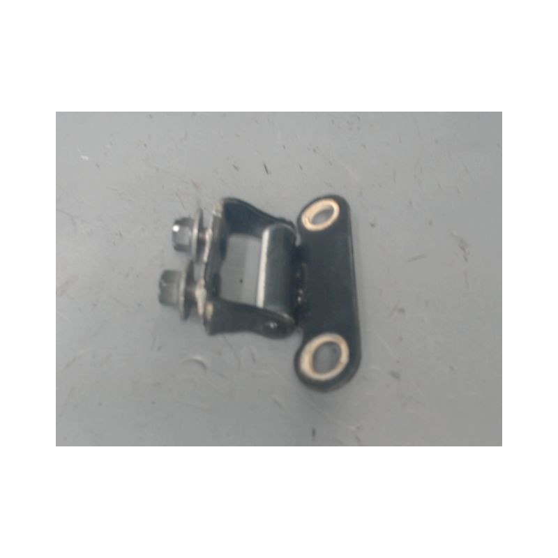 CHARNIERE HAYON G TOYOTA PRIUS