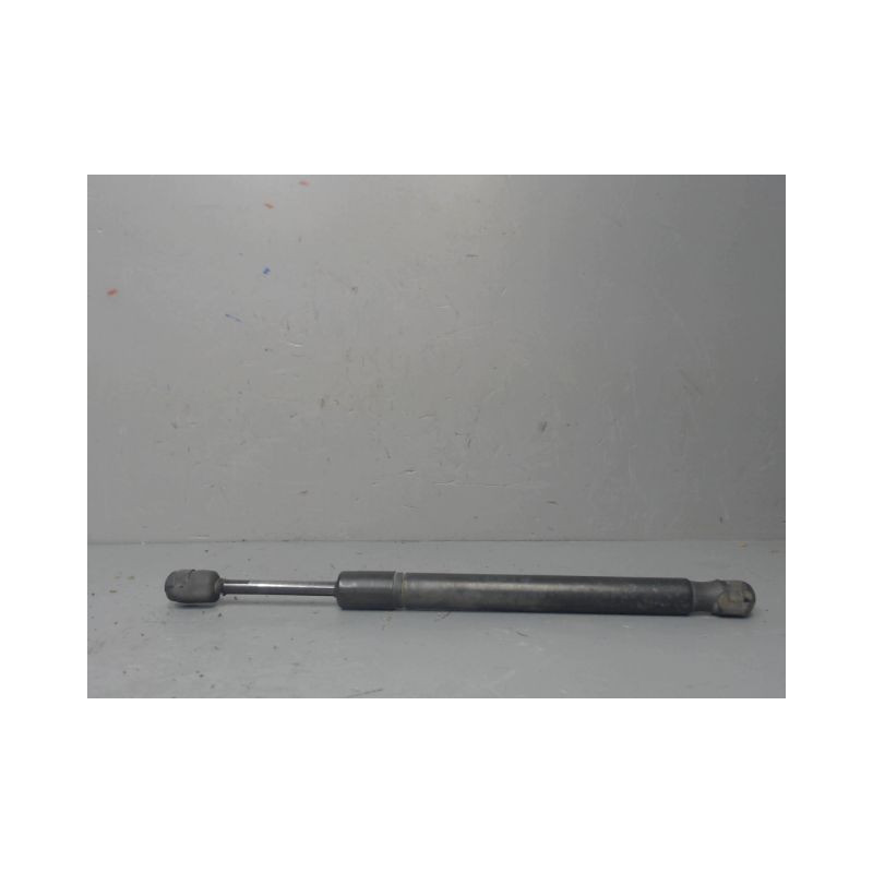 VERIN COFFRE D AUDI A4