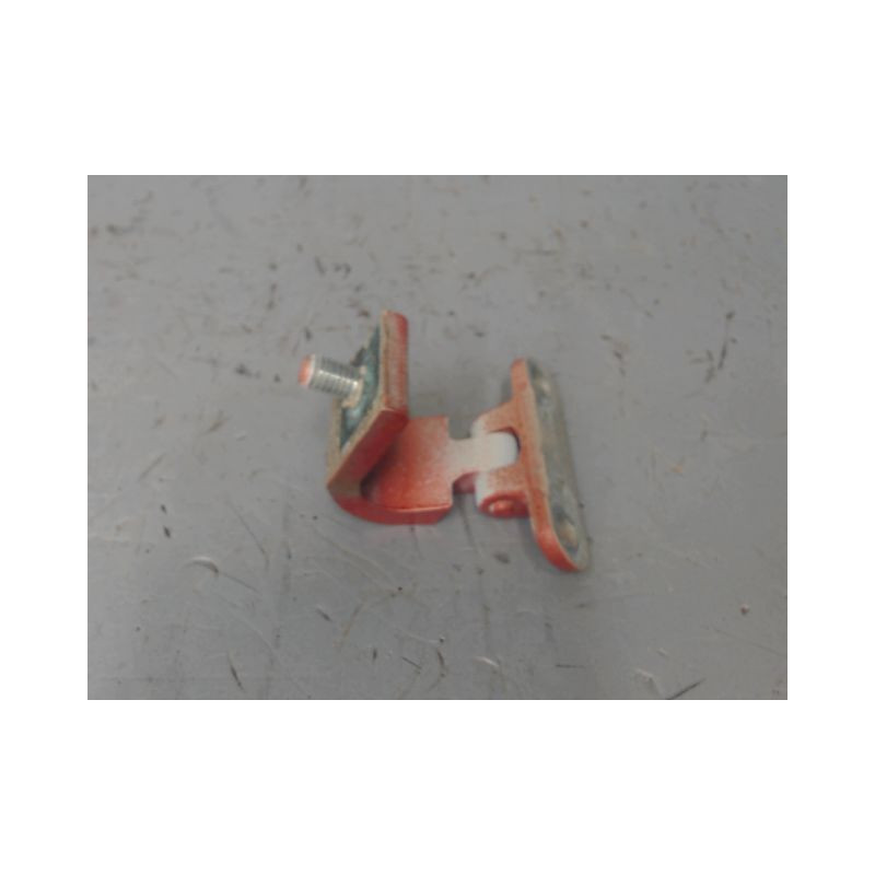 CHARNIERE HAYON D SKODA FABIA