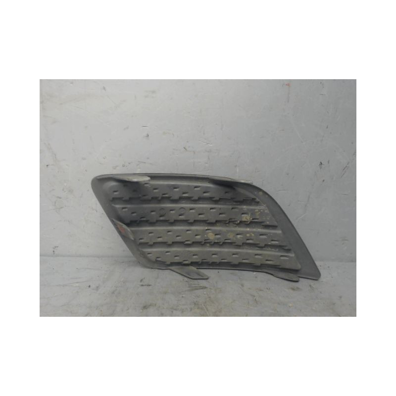 GRILLE VENTILATION PARE-CHOC AVG FORD FIESTA