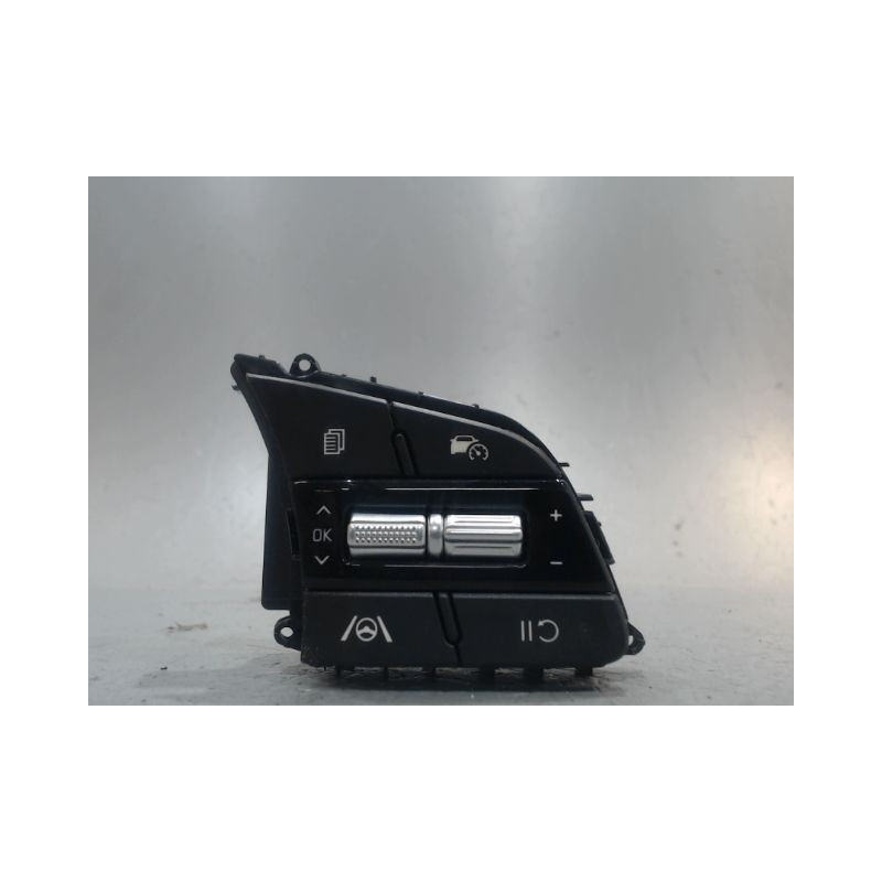 COMMANDES VOLANT DROIT KIA XCEED
