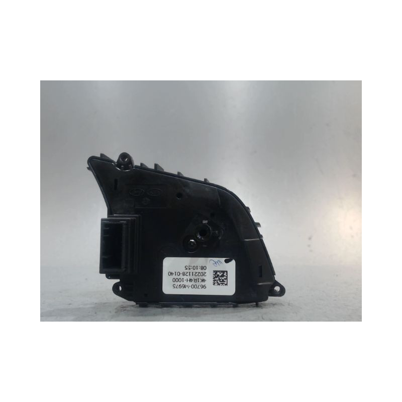 COMMANDES VOLANT GAUCHE  KIA XCEED