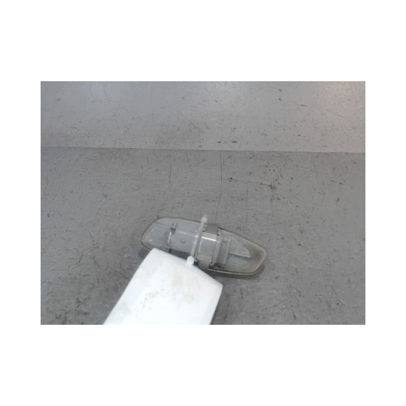 REPETITEUR RETROVISEUR DROIT PEUGEOT 3008