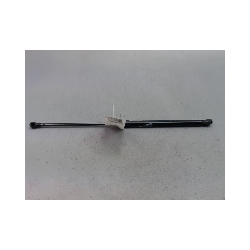 VERIN CAPOT G VOLKSWAGEN POLO IV Phase 1 (9N) 2002-2005