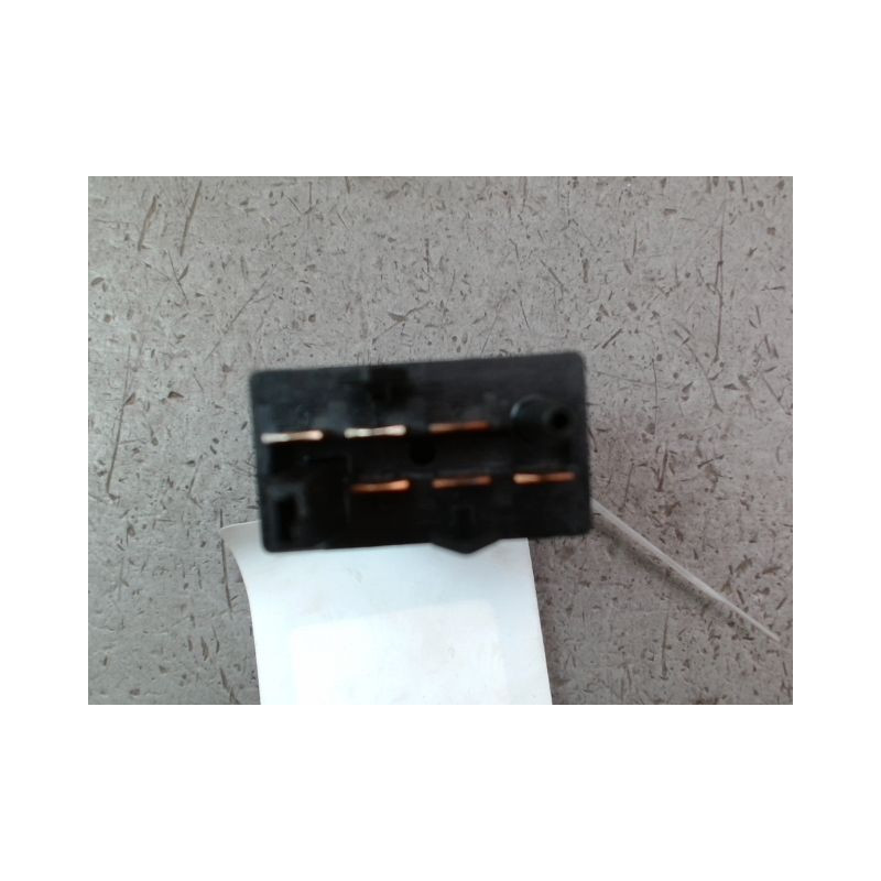 COMMANDE DEGIVRAGE LUNETTE ARRIERE VOLKSWAGEN GOLF IV (1J) 1998-2004