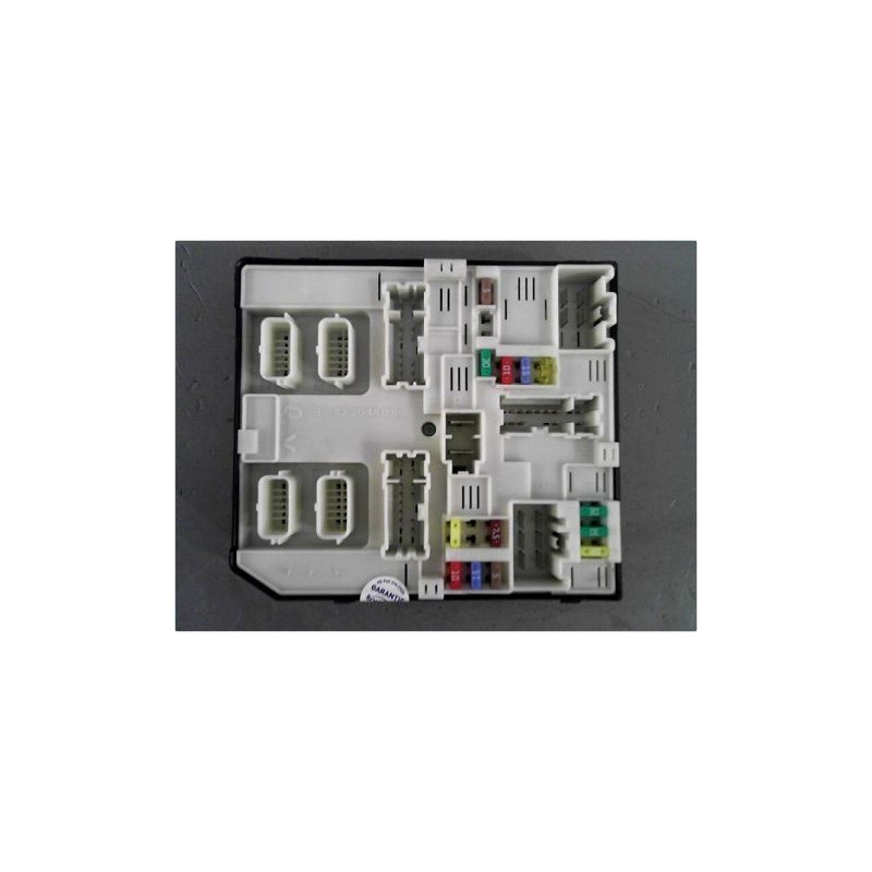 BOITE A FUSIBLES RENAULT MEGANE III PH2 2012-2014