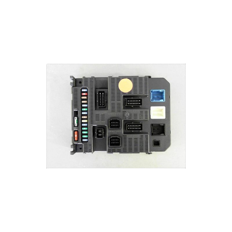 BOITIER GESTION HABITACLE PEUGEOT 308 SW 08-11