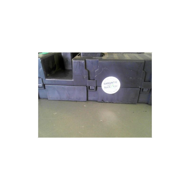 BOITIER GESTION HABITACLE PEUGEOT 308 SW 08-11