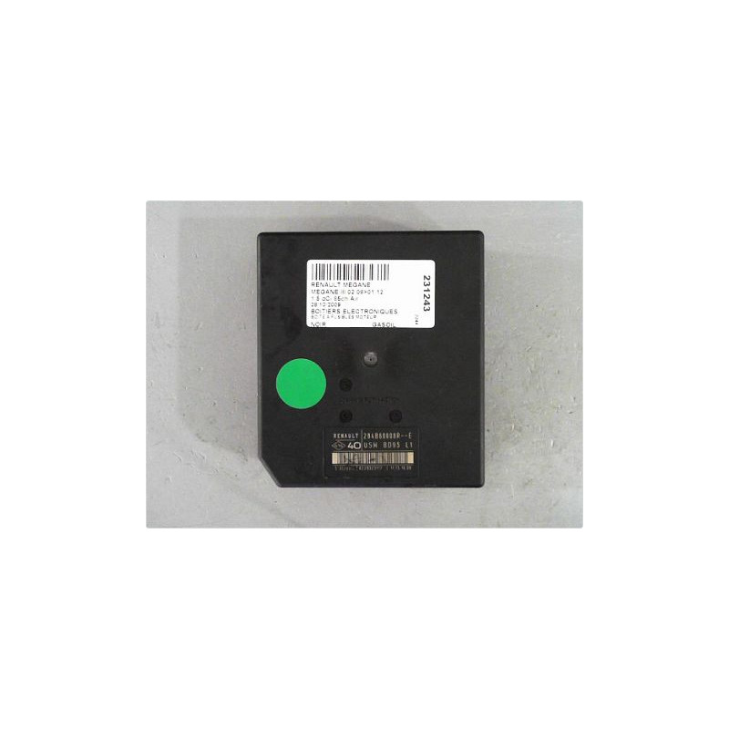 BOITE A FUSIBLES RENAULT MEGANE III COUPE 08-12