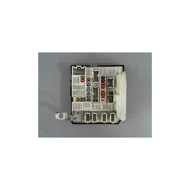 BOITE A FUSIBLES RENAULT SCENIC II PH.1 02-06