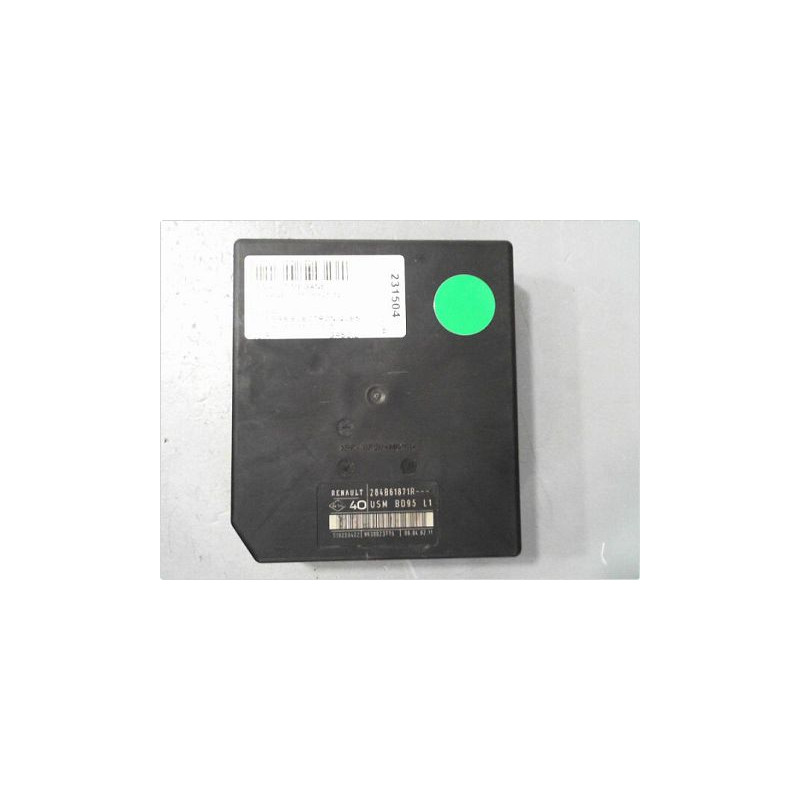 BOITE A FUSIBLES RENAULT MEGANE III 08-12