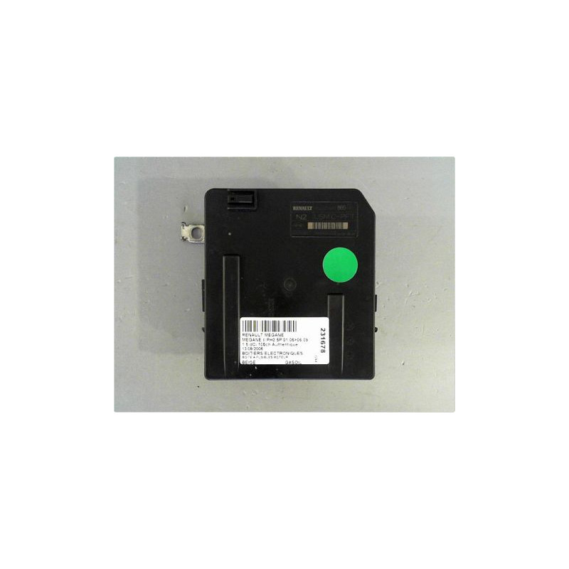 BOITE A FUSIBLES RENAULT MEGANE II PH2 06-09
