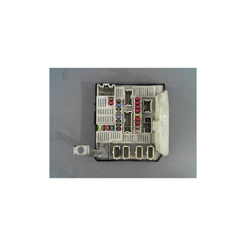 BOITE A FUSIBLES RENAULT GRAND SCENIC II PH2 06-09