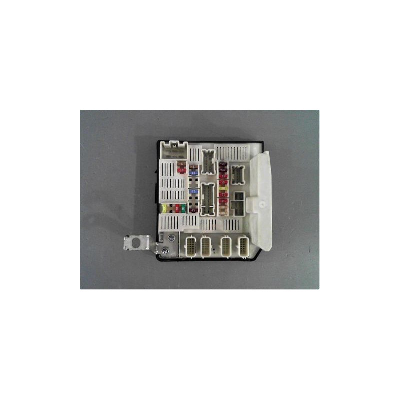 BOITE A FUSIBLES RENAULT MEGANE II PH2 06-09