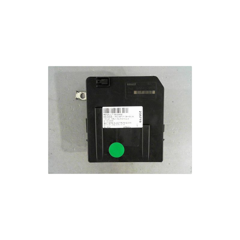 BOITE A FUSIBLES RENAULT MEGANE II PH2 06-09