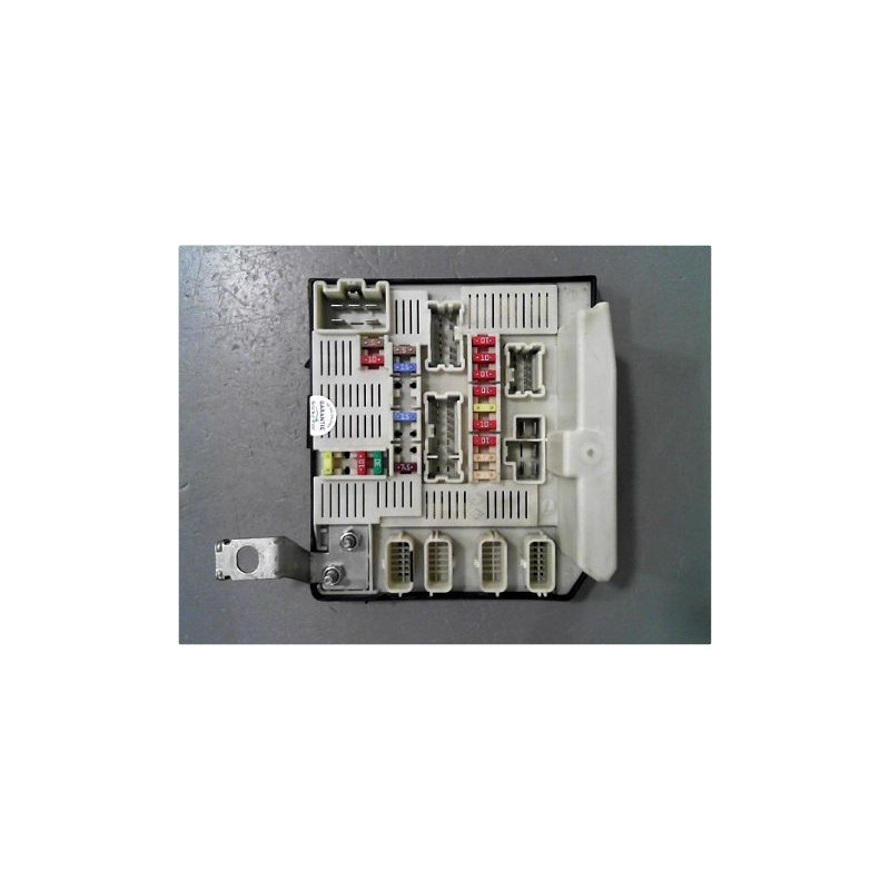 BOITE A FUSIBLES RENAULT MEGANE II PH2 06-09