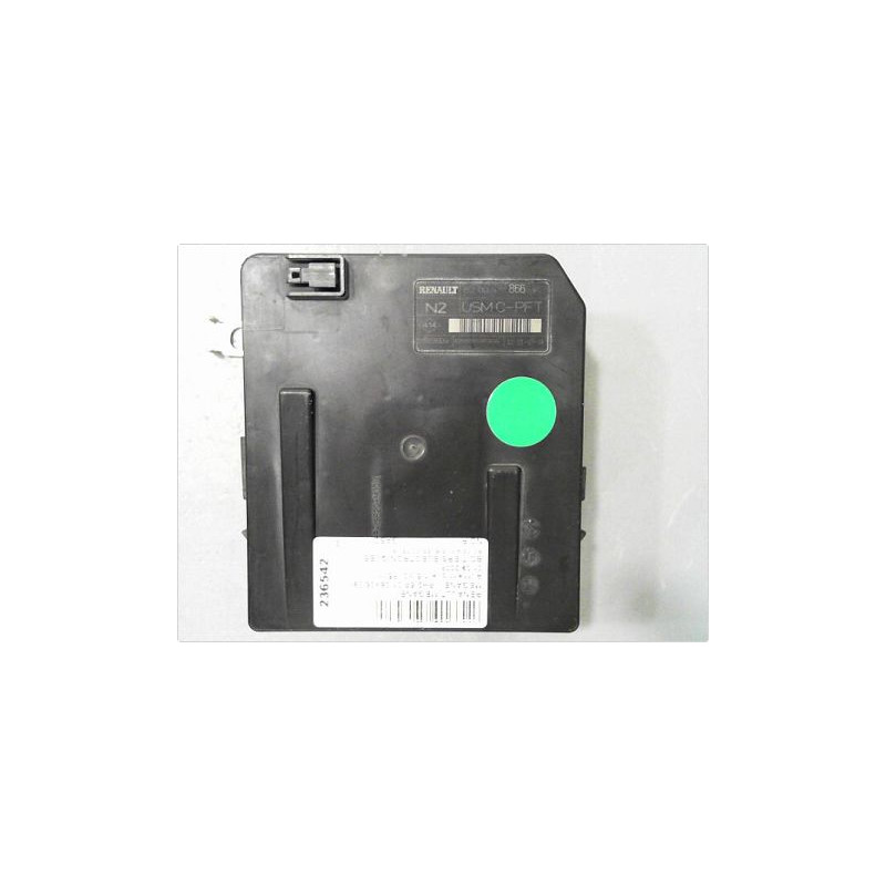 BOITE A FUSIBLES RENAULT MEGANE II PH2 06-09