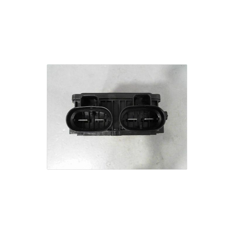 BOITE A FUSIBLES RENAULT LAGUNA III ESTATE 07-10