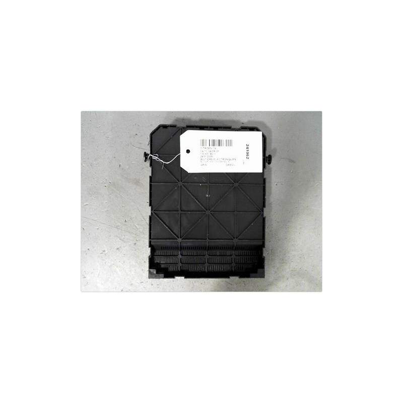 BOITIER GESTION HABITACLE CITROEN C4 04-08