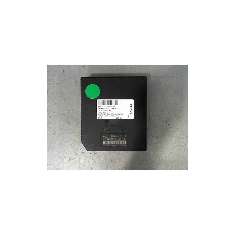BOITE A FUSIBLES RENAULT MEGANE III 08-12