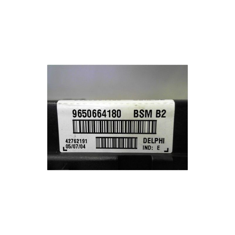 BOITE A FUSIBLES PEUGEOT 307 2001-2005