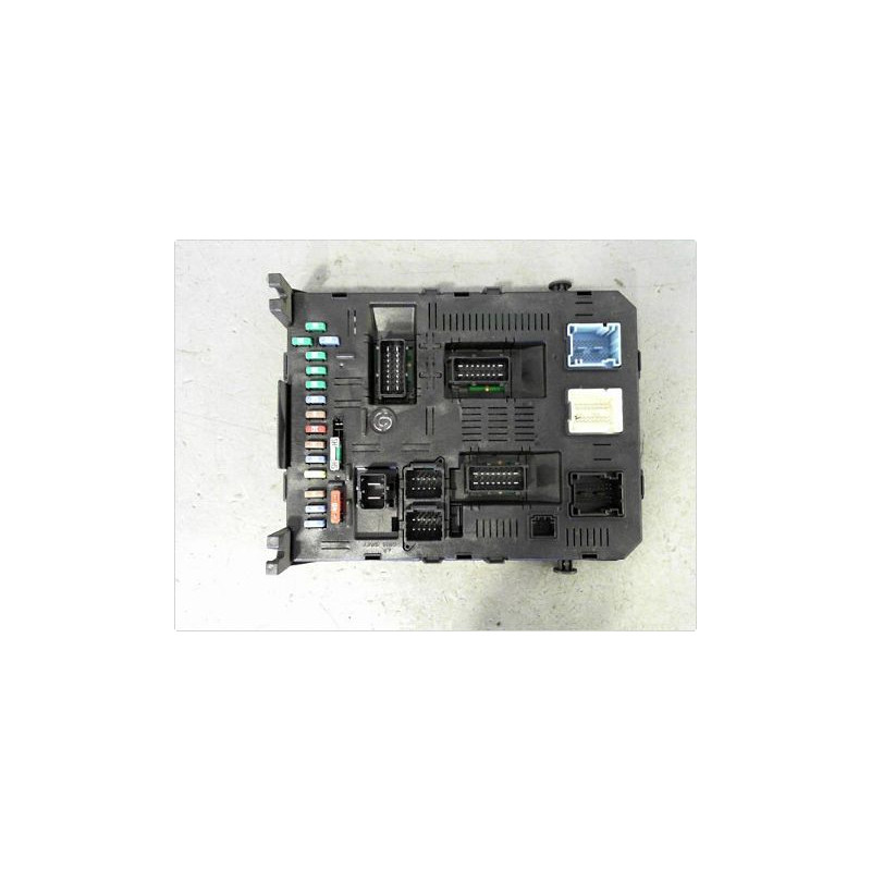 BOITIER GESTION HABITACLE PEUGEOT 307 BREAK 05-08