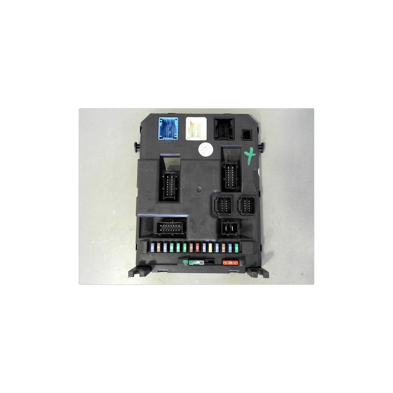 BOITIER GESTION HABITACLE PEUGEOT 1007 05-10