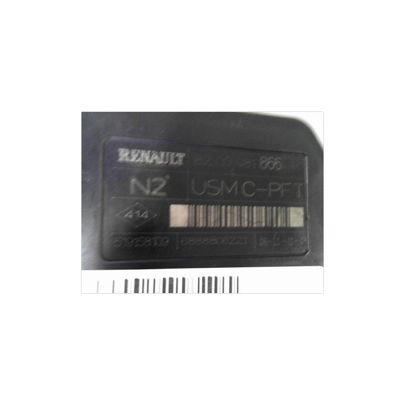 BOITE A FUSIBLES RENAULT SCENIC II PH2 06-09