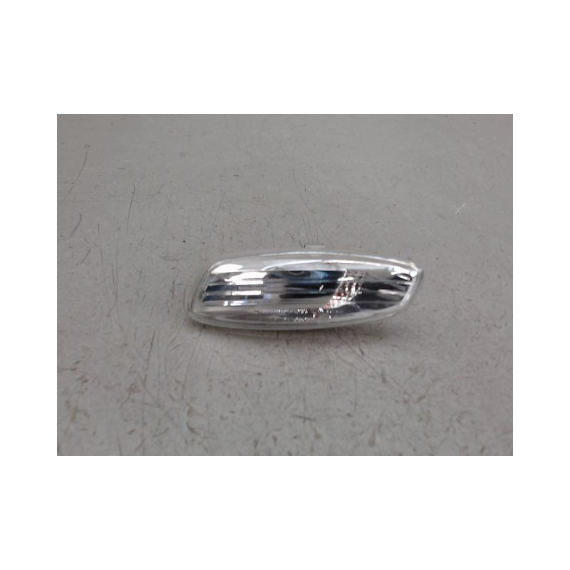 REPETITEUR RETROVISEUR GAUCHE CITROEN C4