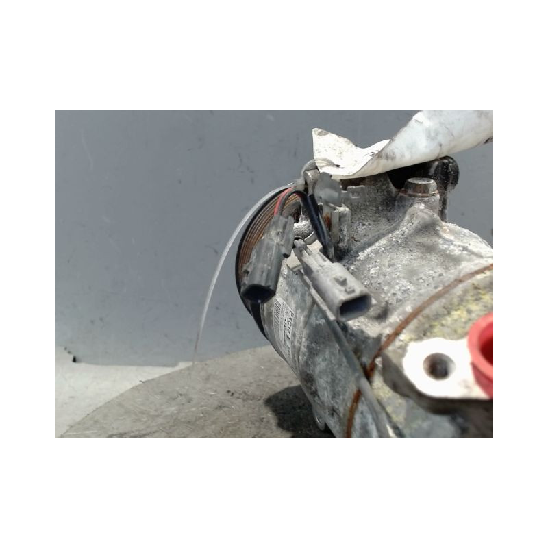 COMPRESSEUR AIR CONDITIONNE RENAULT MEGANE