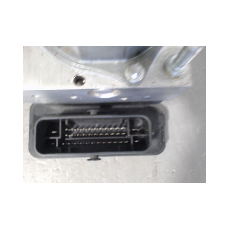 UNITE HYDRAULIQUE ABS RENAULT CLIO