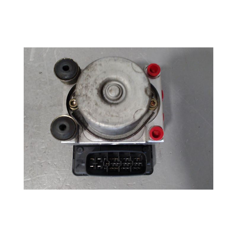UNITE HYDRAULIQUE ABS TOYOTA YARIS