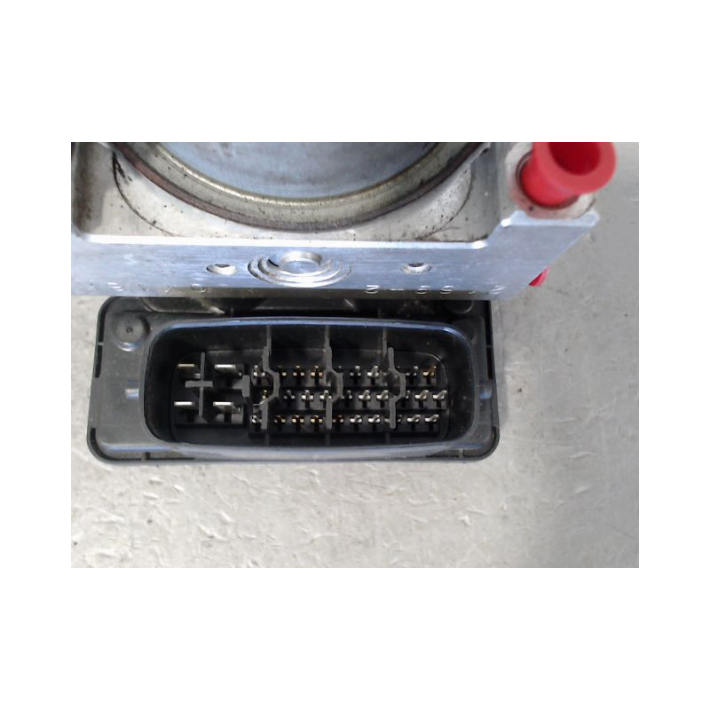 UNITE HYDRAULIQUE ABS TOYOTA YARIS