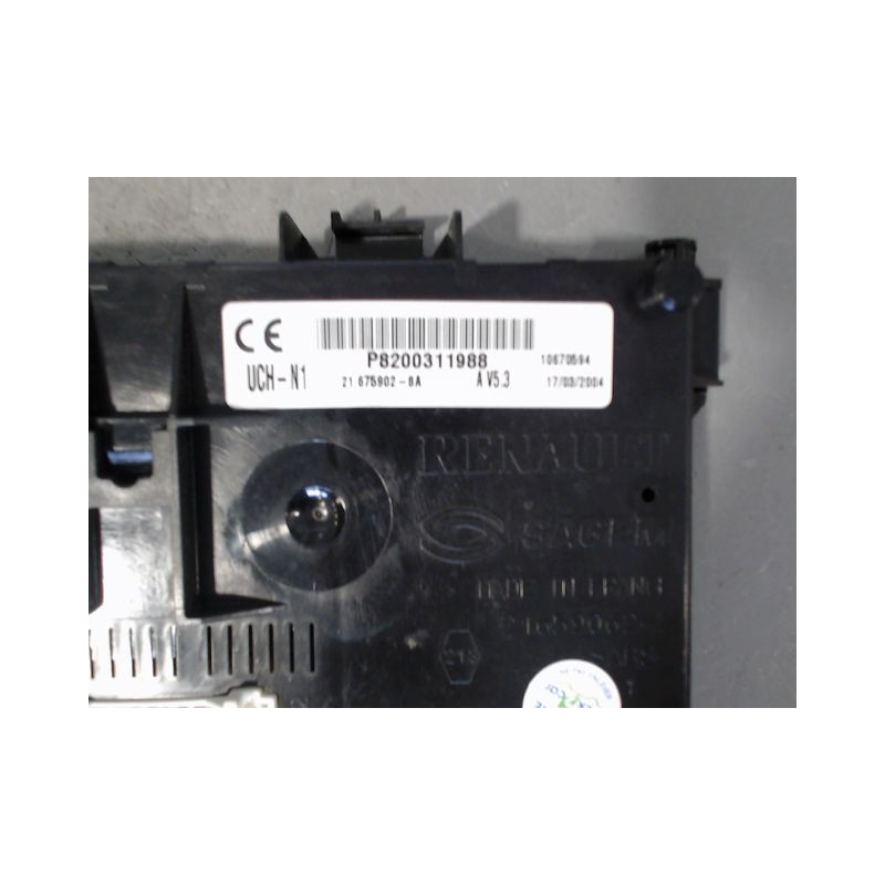 BOITIER GESTION HABITACLE RENAULT CLIO