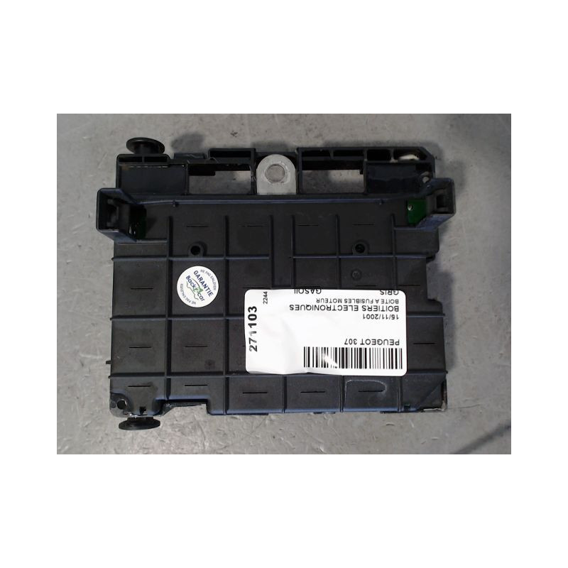 BOITE A FUSIBLES PEUGEOT 307