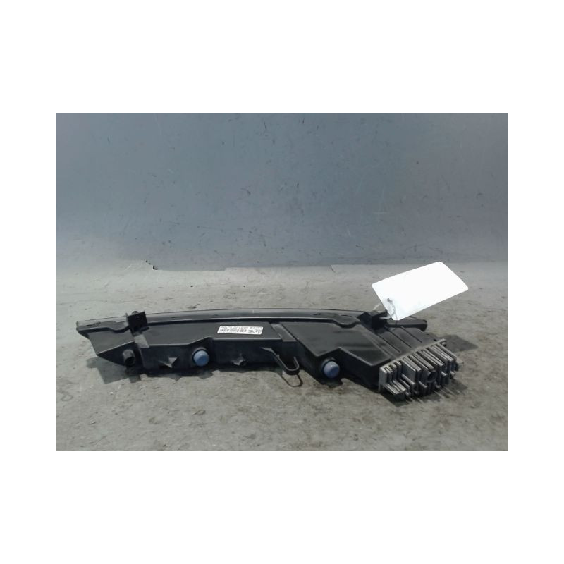 FEUX AVD PORSCHE CAYENNE 2002-
