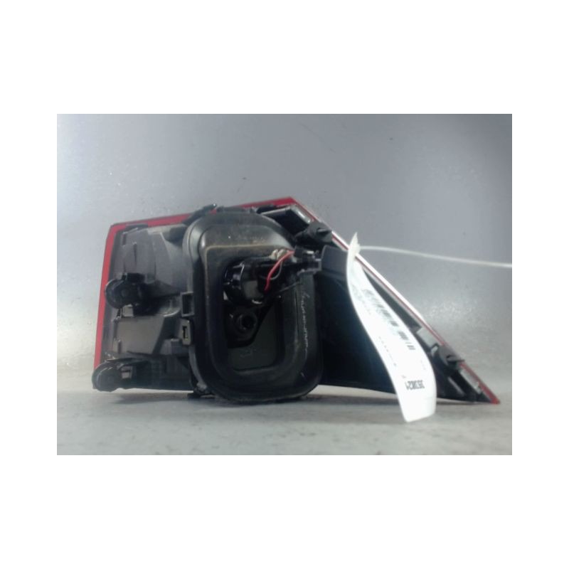 FEU ARRIERE GAUCHE  VOLKSWAGEN GOLF VI 2008-