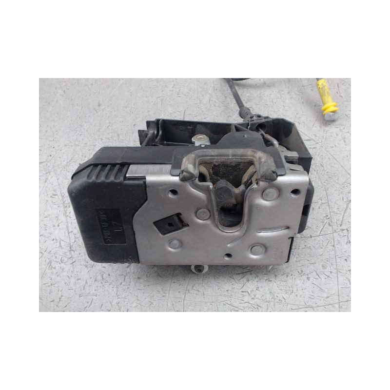 SYSTEME CONDAMNATION AVANT GAUCHE RENAULT TRAFIC