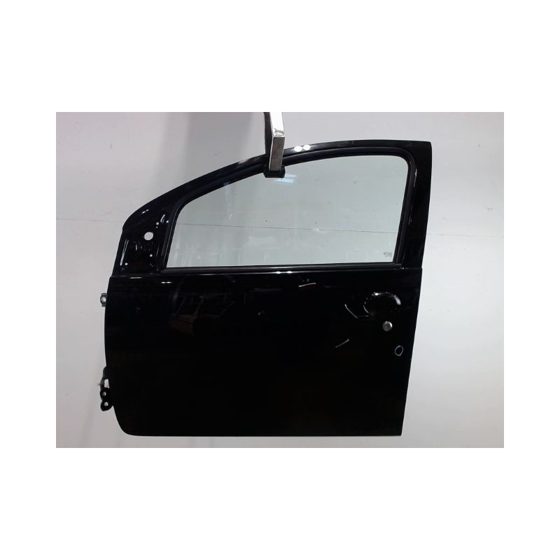 PORTE AVANT GAUCHE TOYOTA AYGO 5P