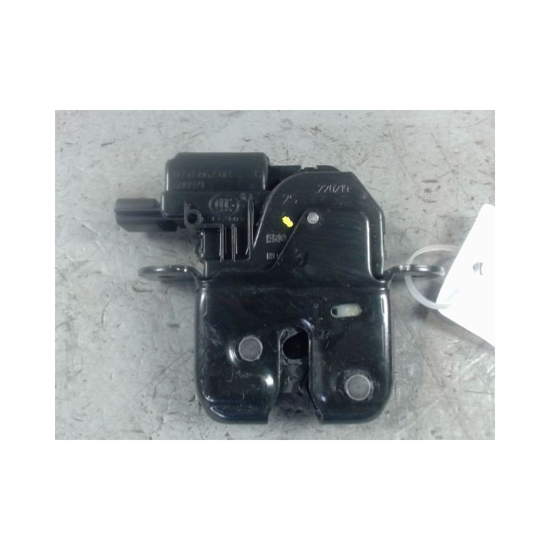 SERRURE HAYON  RENAULT CLIO IV