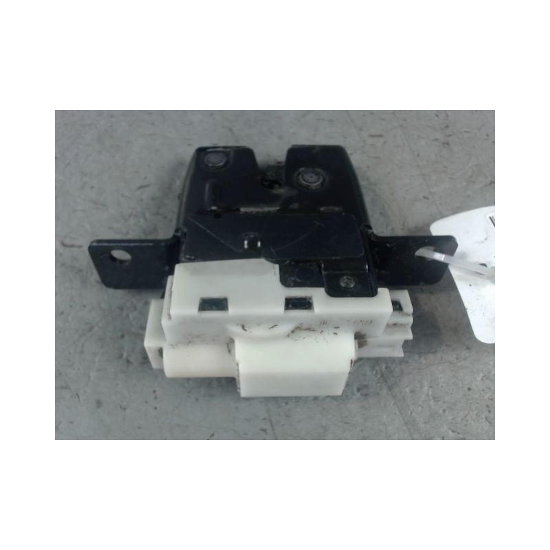 SERRURE HAYON  RENAULT CLIO III 2007-